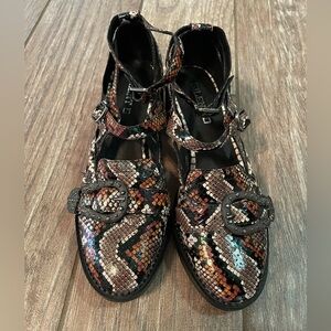 FREE PEOPLE SILENT D Women's Leather Mary Jane Snake Print Size 6 EUC